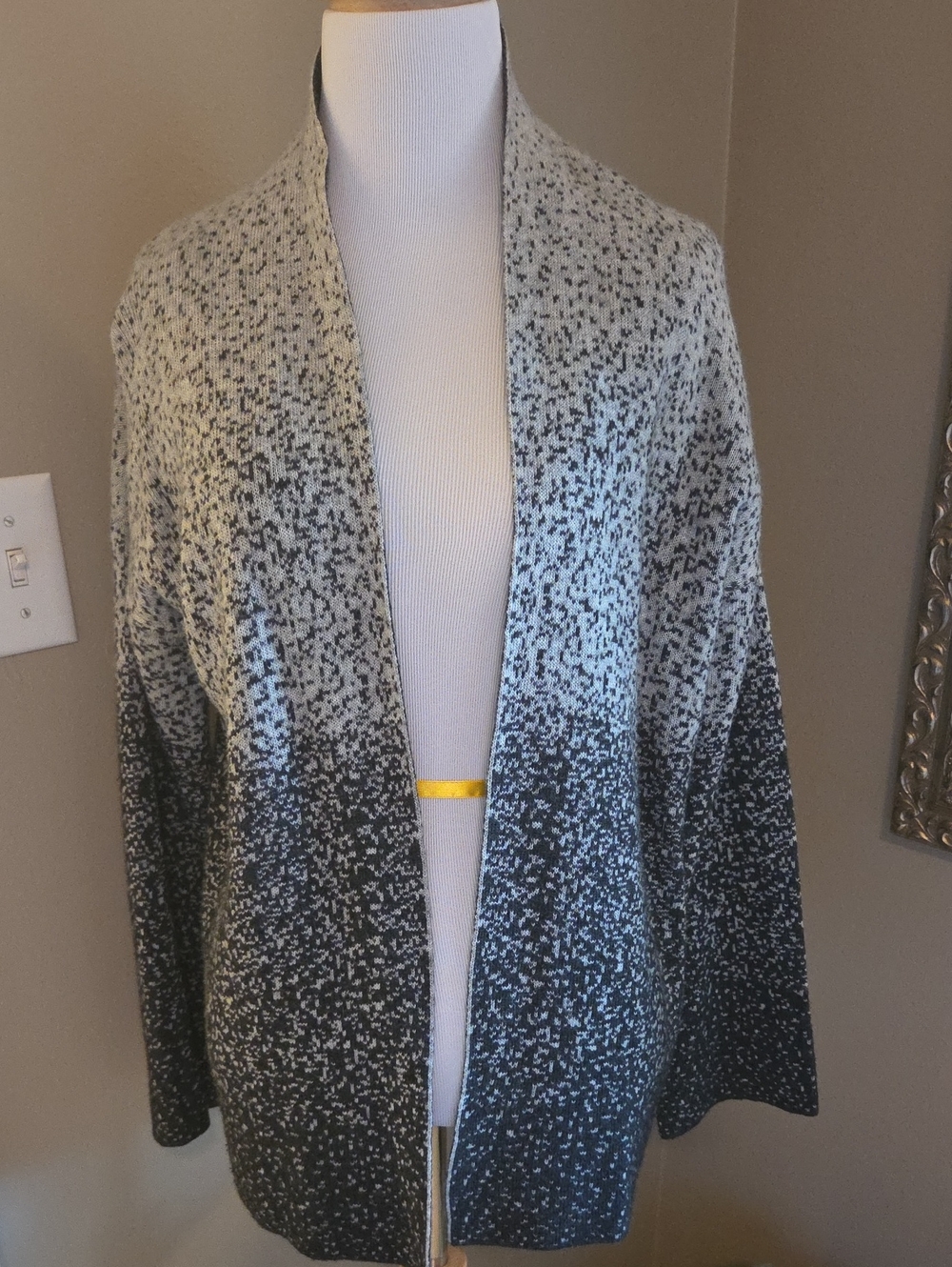 Women's Open-Front Gradient Gray and Black Cardigan Sweater